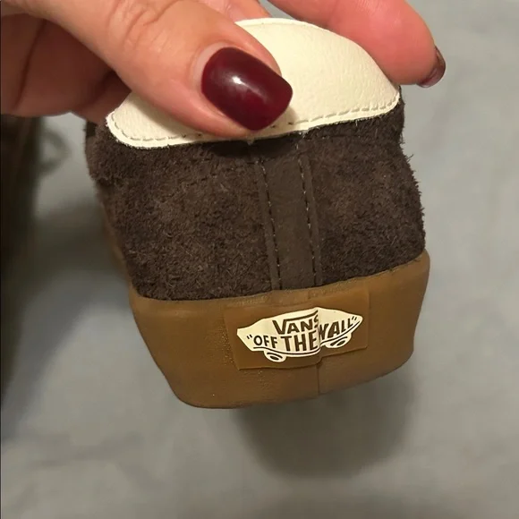 Vans Chocolate Brown Sneakers with Cream Accents - Picture 4 of 6
